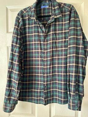 Apt. 9 Men's Green and Black Plaid Button-Down Shirt